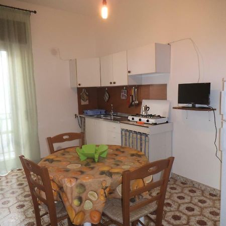 Le Spezie 2Pd Castellammare del Golfo Exterior foto